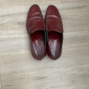 Prada Men's Burgundy Leather Oxfords 9.5